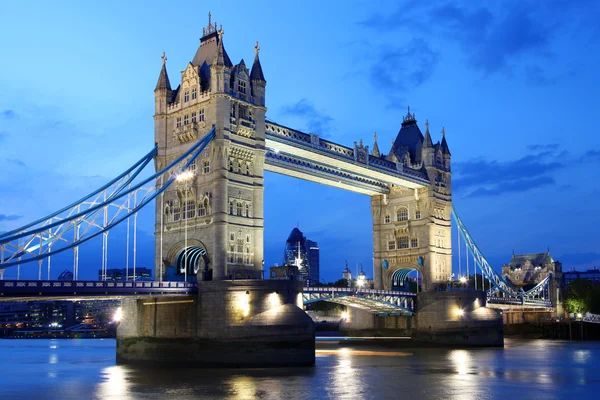 Beroemde tower bridge, Londen, Verenigd Koninkrijk Rechtenvrije Stockfoto's