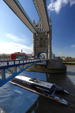 ünlü tower bridge, Londra, İngiltere