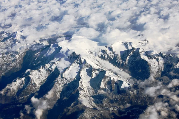 Alpes de nieve —  Fotos de Stock