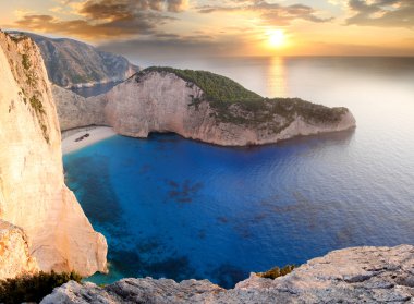 navagio plaj ile batık zakynthos Adası