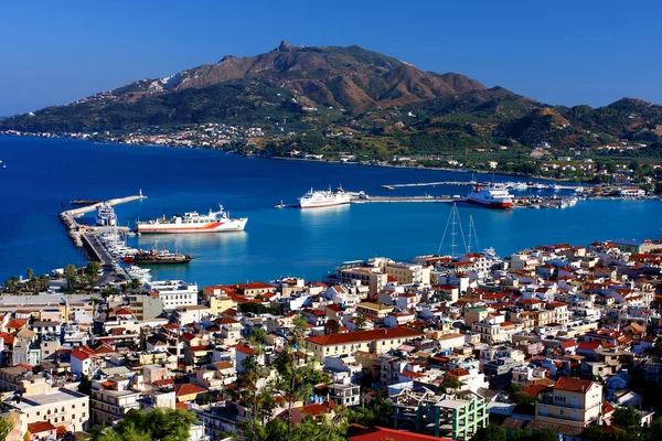 Zakynthos-město s přístavem, Řecko, Jónský ostrov — Stock fotografie