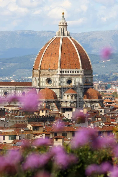 Florencie v jarní čas, Toskánsko, Itálie — Stock fotografie