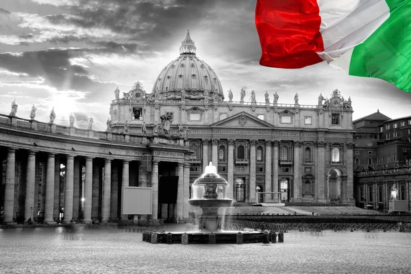 Basílica de São Pedro, Vaticano, Roma, Itália — Fotografia de Stock