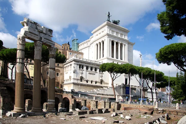 Rome, Vittorio Emanuele, Piazza Venezia — Photo