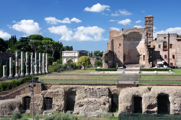 El Foro Romanum en Roma — Foto de Stock