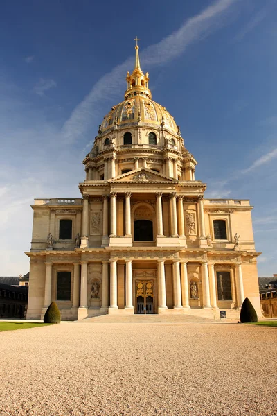 Paris with Les Invalides in spring time, France — Stock Photo, Image