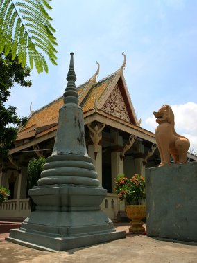 Wat Phnom, Phnom Penh. Cambodia clipart