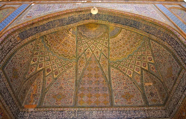 Mesquita do regente, Luana, Irã瑞金特的清真寺，木伊朗 — 图库照片