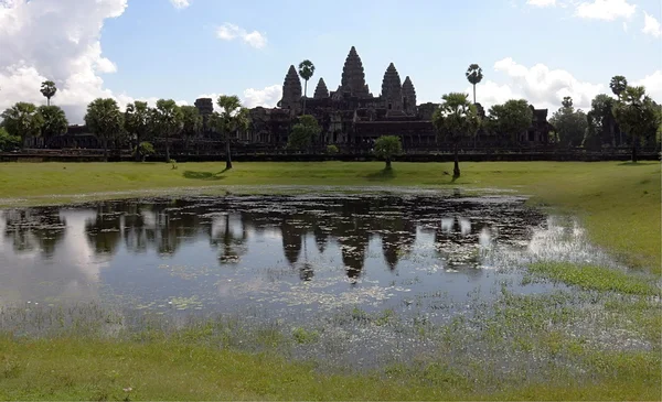 Angkor wat tempel. Siem oogst. Cambodja. — Stockfoto
