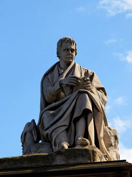 Monumento Walter Scotts. Edimburgo. Escócia. Reino Unido . — Fotografia de Stock