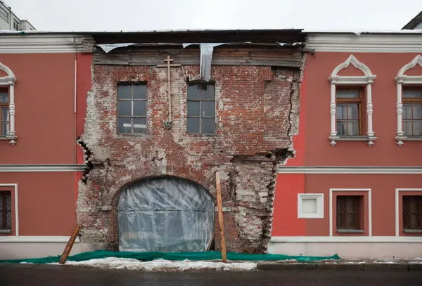 Terrasse non restaurée. Au centre de Moscou. Russie . Photos De Stock Libres De Droits