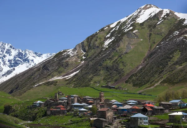 Ushguli - nejvyšší obydlené vesnice v Evropě. Horní Svanetie. Gruzie. — Stock fotografie