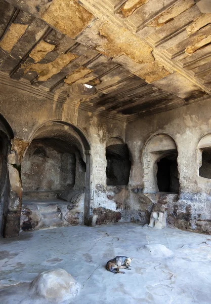 3.000 años de edad ciudad cueva Uplistsikhe. Cerca de Gori. Georgia . —  Fotos de Stock
