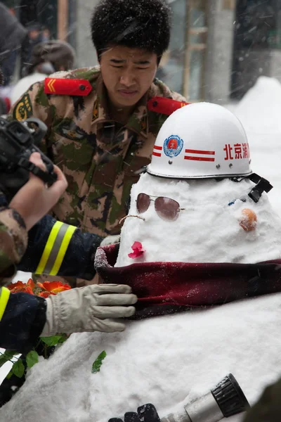BEIJING - JANEIRO 03, A maior queda de neve em 60 anos Jan 03, 2009 Pequim, China — Fotografia de Stock