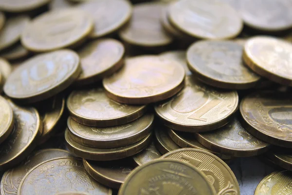 Diez rublos monedas fondo —  Fotos de Stock