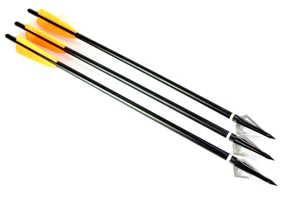 Арбалетные стрелы с широкоголовыми наконечниками стрел — стоковое фото