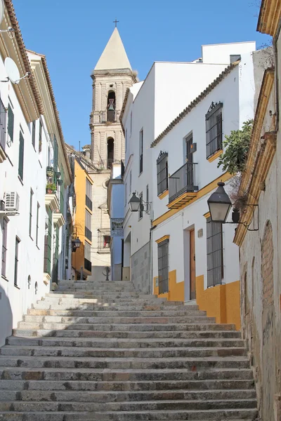 Pequena rua em Jerez de la Frontera, Espanha Imagens De Bancos De Imagens