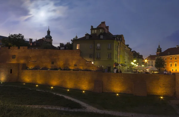 Murów Starego miasta, placu zamkowym w Warszawie w Polsce — Zdjęcie stockowe