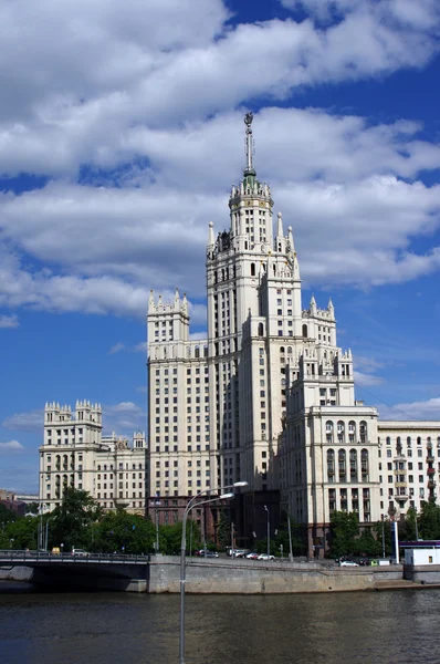 Stalin je budova na nábřeží kotelnicheskaya v Moskvě, russi — Stock fotografie
