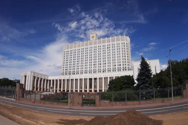 A casa do governo da Federação Russa ou Casa Branca, frente — Fotografia de Stock