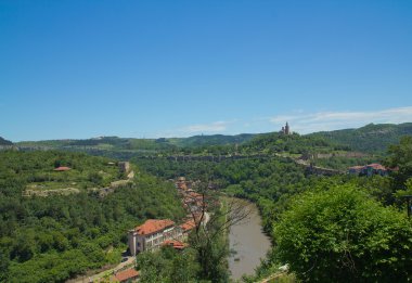 Tsarevets Kalesi ile peyzaj