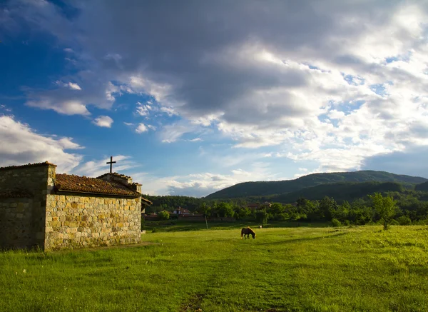 Cappella dei Balcani al tramonto — Foto Stock