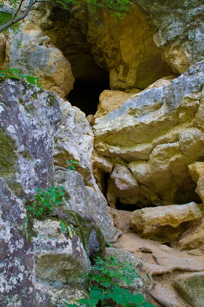 Small cave — Stock Photo, Image