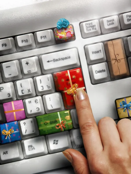 Computer keyboard with gift keys — Stock Photo, Image