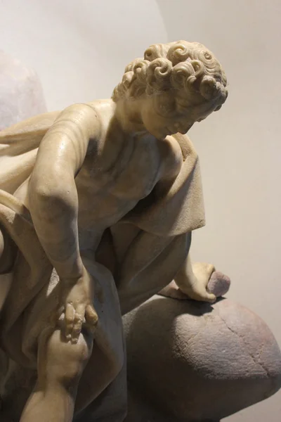 Rzeźba barokowa Narcyz — Zdjęcie stockowe