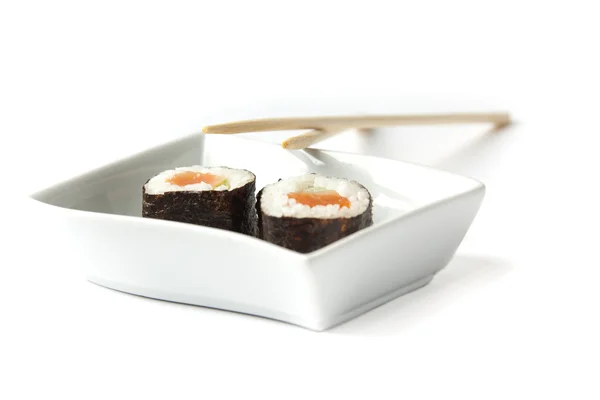 トレイの巻き寿司 — ストック写真
