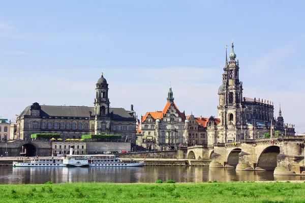 Старый город Дрезден, Саксония, Германия — стоковое фото