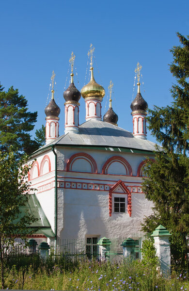 The assumption Church in village the Old Kuzmenki near Serpukhov (1694)