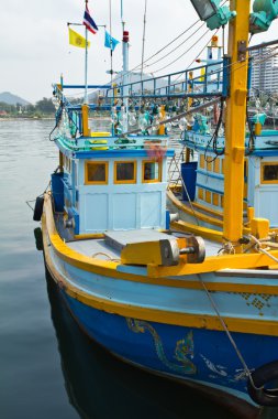 Tayland 'da balıkçı teknesi