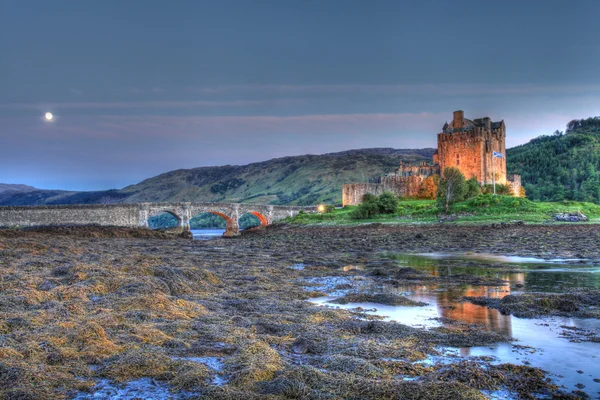 Castello di Eilan Donan di notte — Foto Stock