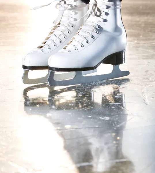 Dramatic natural portrait shot of ice skates — Stock Photo, Image