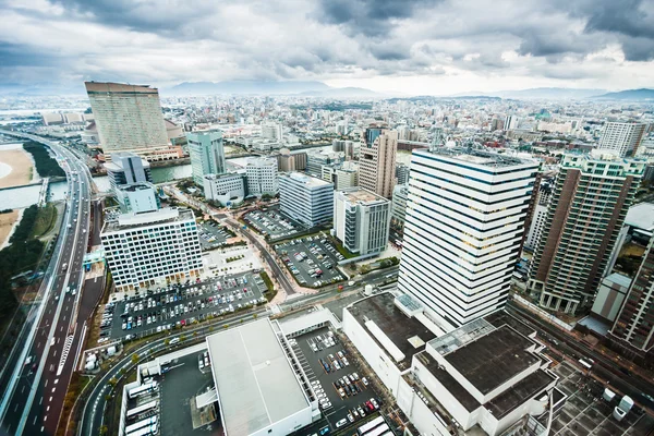 Wieżowce miasta Fukuoka od wysoko nad — Zdjęcie stockowe