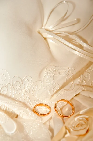 O casamento, dois jovens — Fotografia de Stock