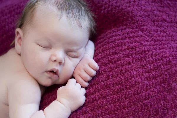 Newborn baby girl asleep — Stock Photo, Image