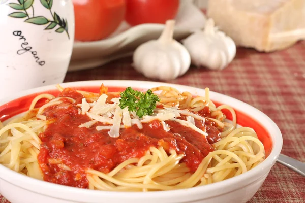 Kolację spaghetti. — Zdjęcie stockowe