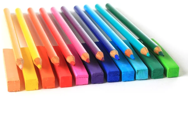 Ołówki i pastele. — Zdjęcie stockowe