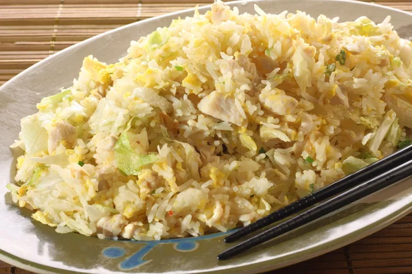 Курячі смаженим рисом — стокове фото