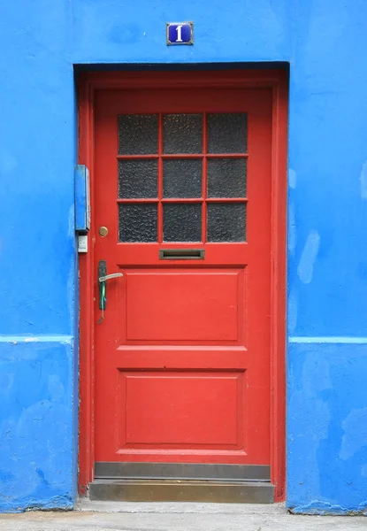 正面玄関 — ストック写真