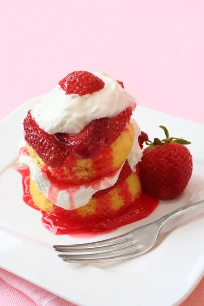 Strawberry shortcake. — Stock Photo, Image