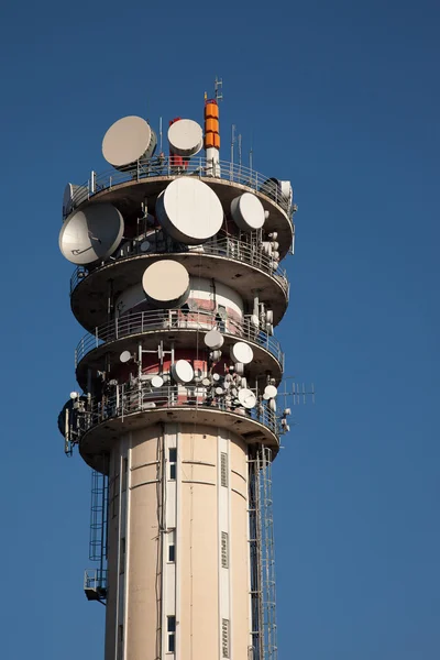 Telecomunications věž — Stock fotografie