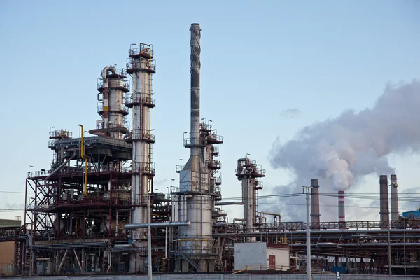 Нефтехимическая промышленность — стоковое фото