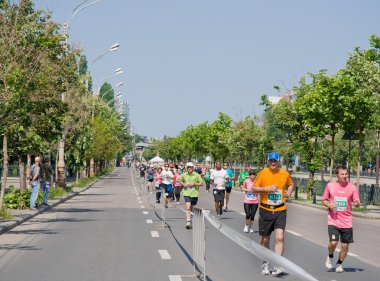 Bükreş [NULL]'deki uluslararası yarı maraton koşma