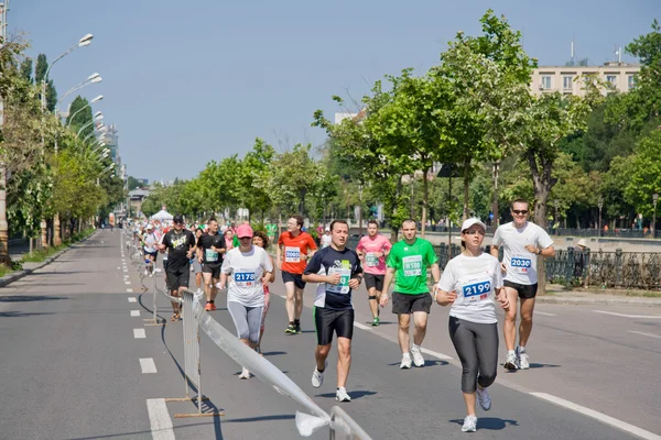 Běh v Bukurešti mezinárodní půlmaraton — Stock fotografie