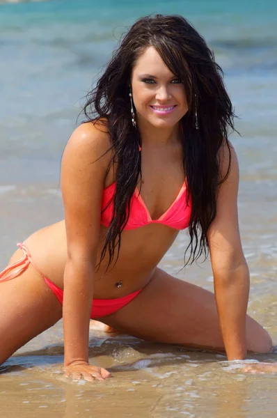 Hermosa chica bikini de playa —  Fotos de Stock