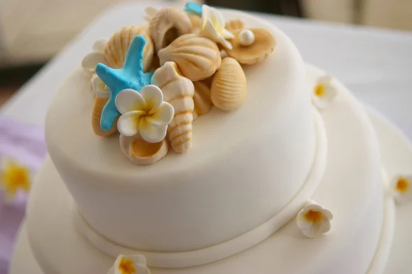 Zdobione tort weselny — Zdjęcie stockowe