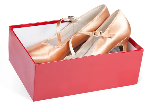 Zapatos de señora en la caja roja — Foto de Stock